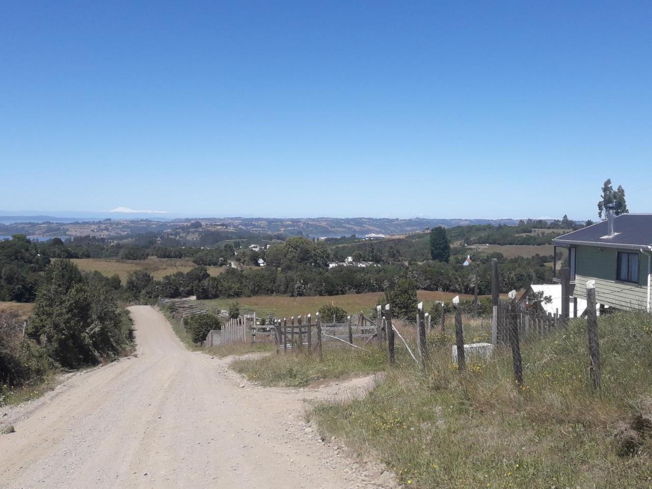 Agroturismo Los Colihues Castro Esterno foto